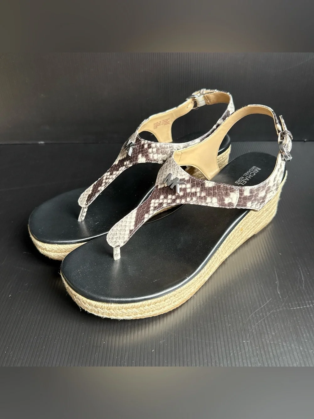 NIB Michael Kors Laney Thong Embossed Leather Espadrille Sandal Women’s Size 9.5
